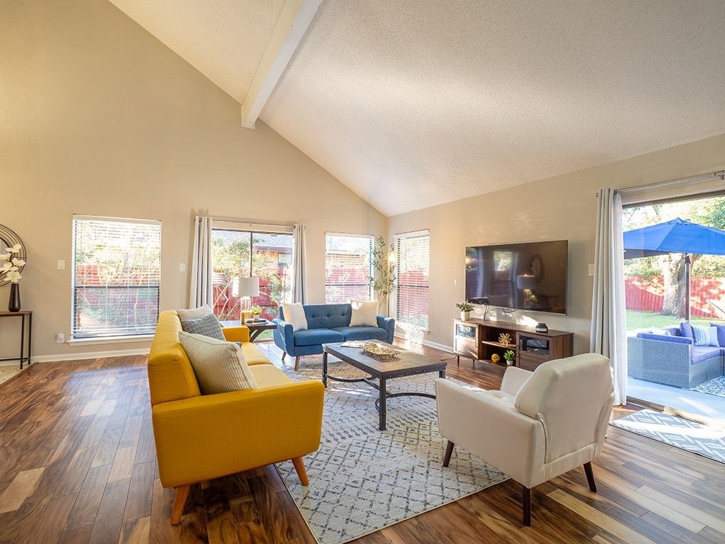 11618 Sherwood Forest, Austin