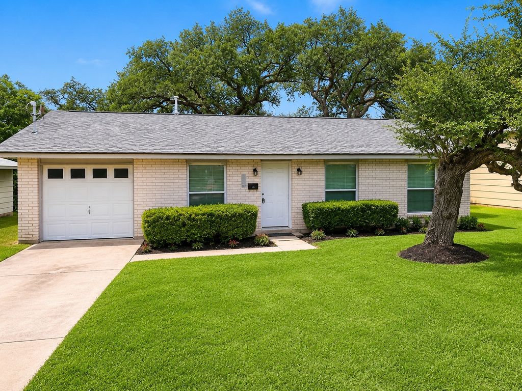 200 Deen Avenue, Austin