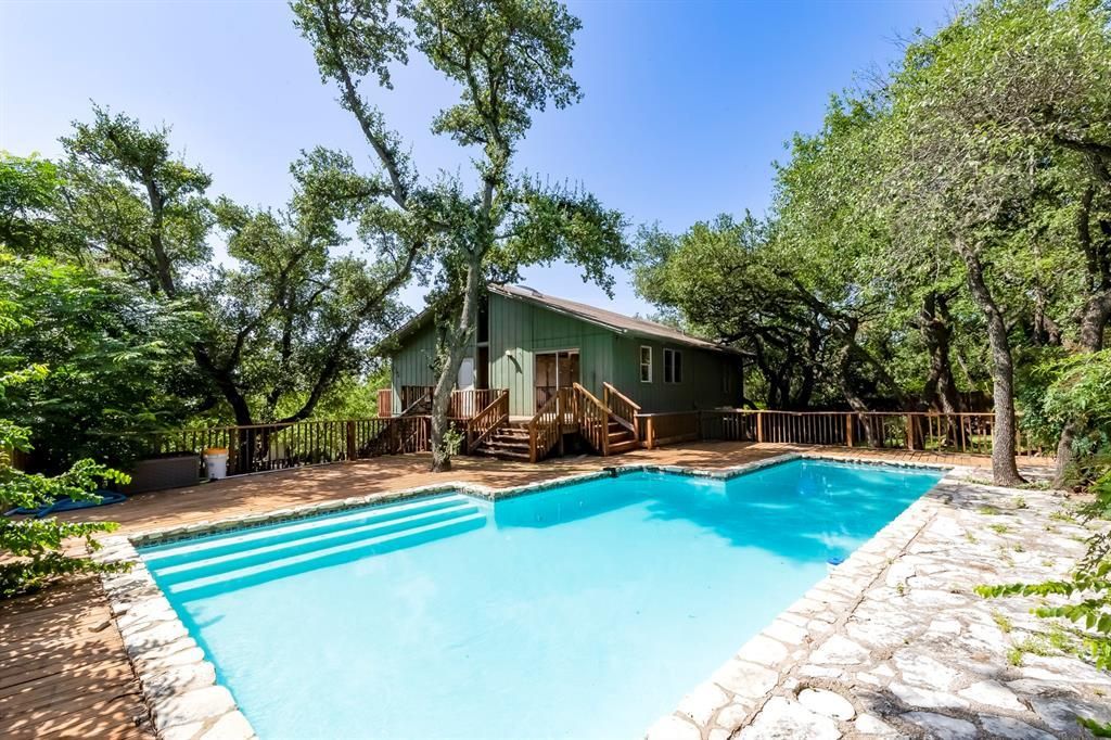 208 Westhaven Drive, West Lake Hills
