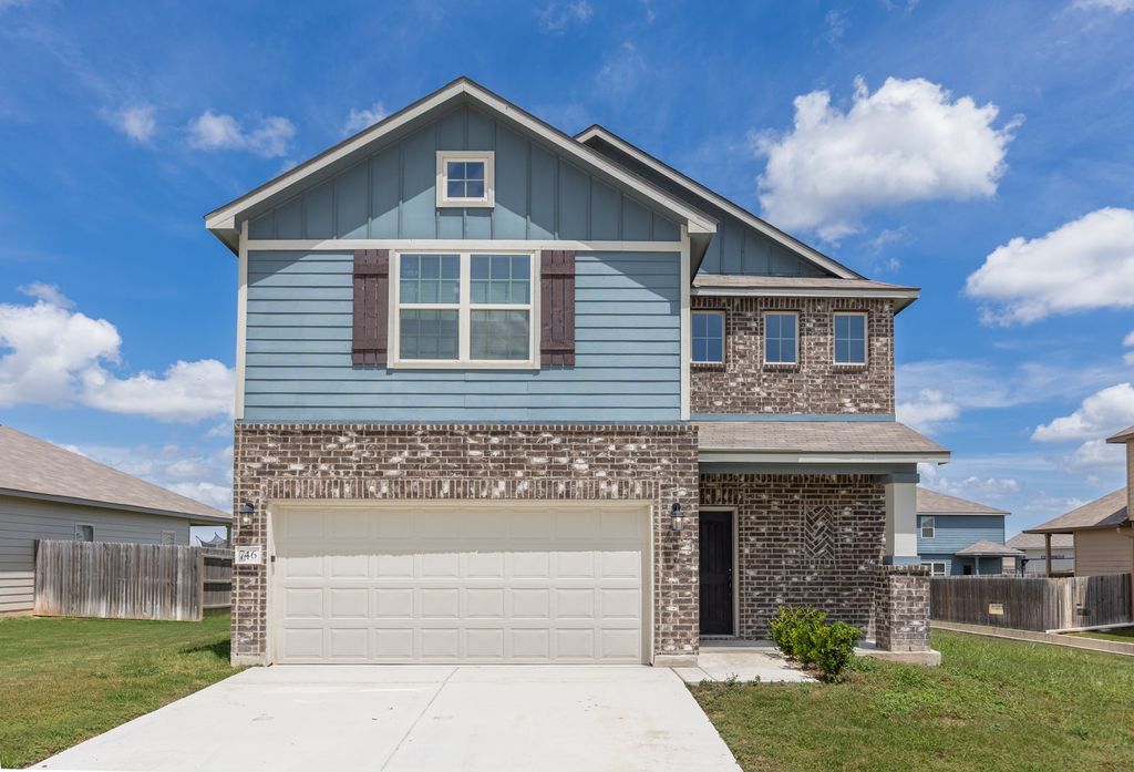 746 Farmers Dell Street, New Braunfels