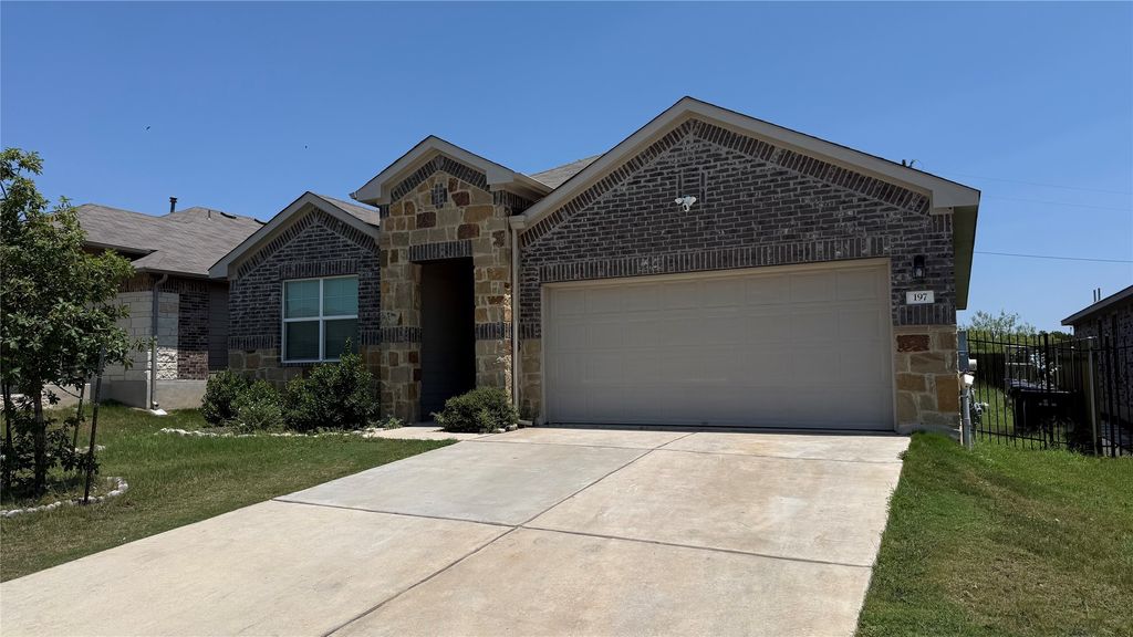 197 Arrowhead Vine Street, Leander