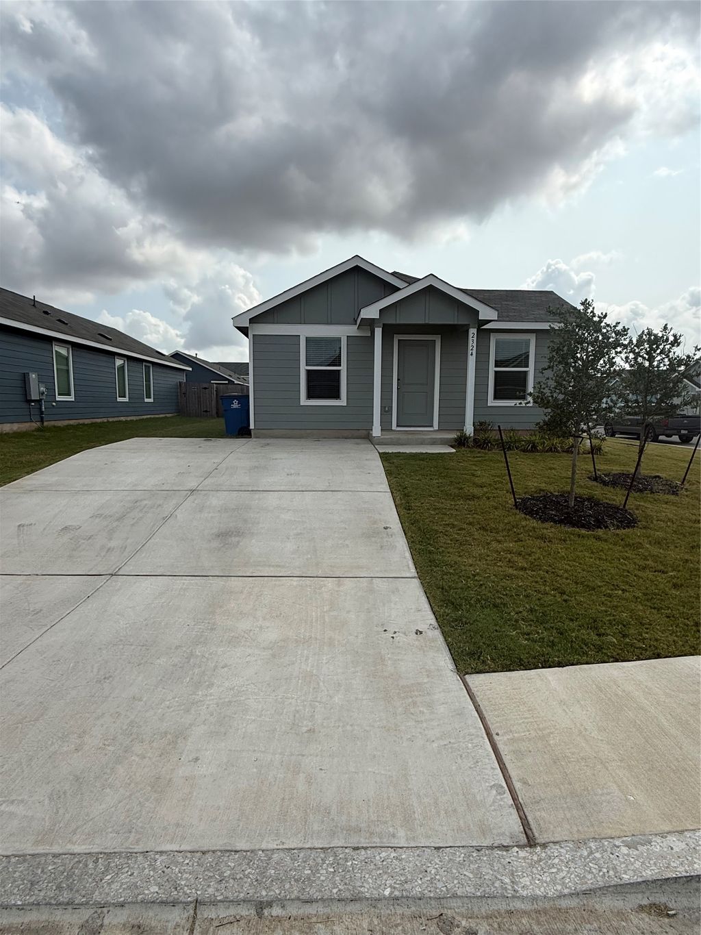 2324 Dust Devil Drive, Lockhart