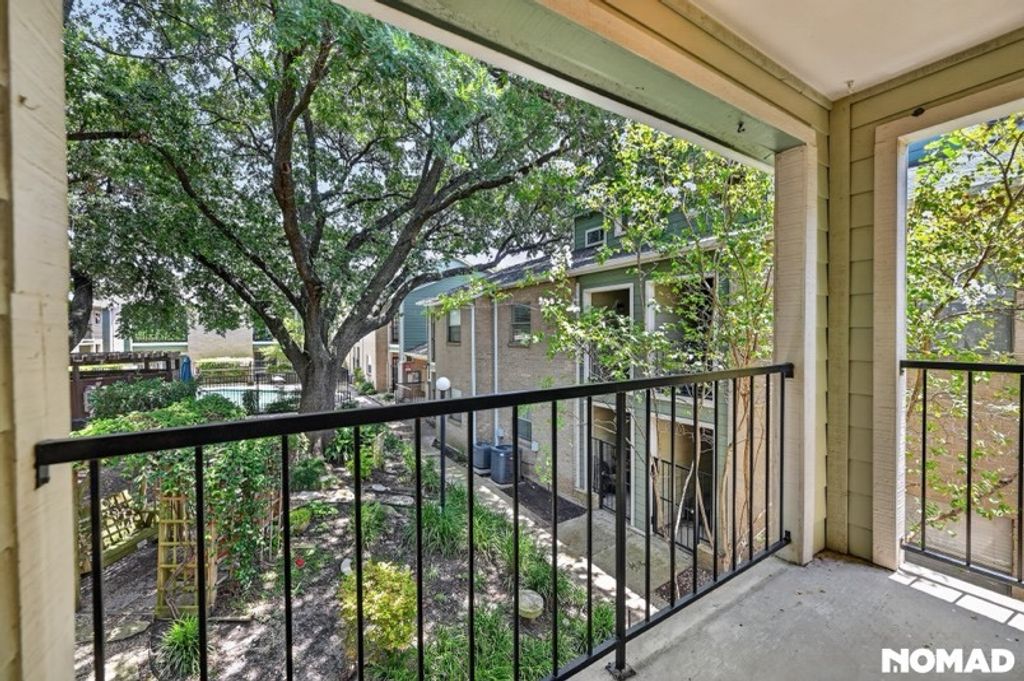 2104 Cullen Avenue 202, Austin