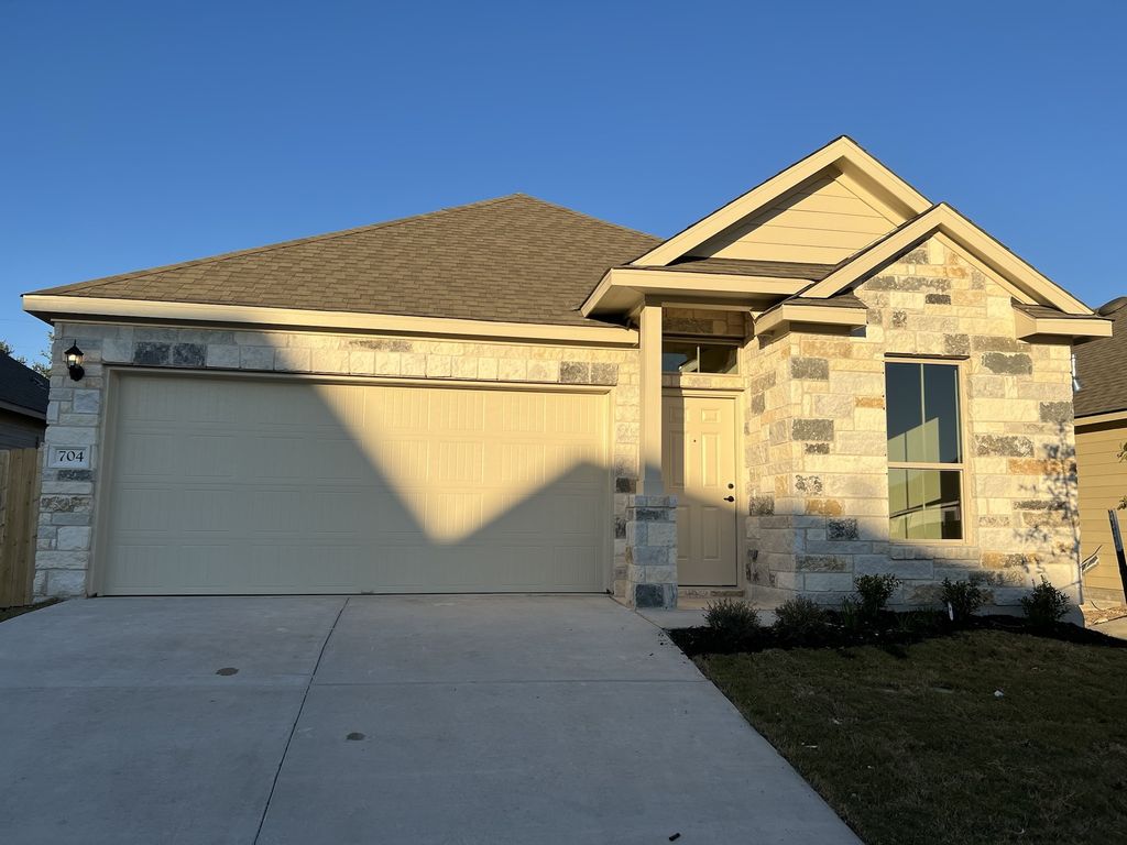 704 Falkland Trace, Austin