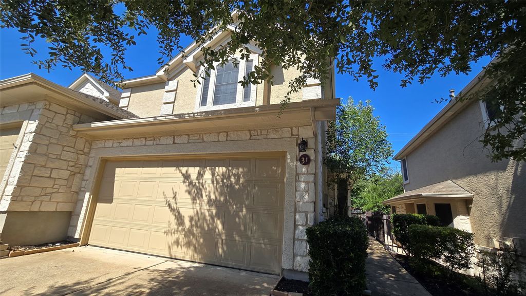 3300 Forest Creek Drive 31, Round Rock