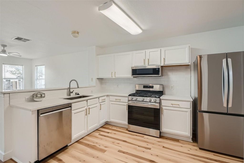 328 Prairie Verbena Drive, Kyle