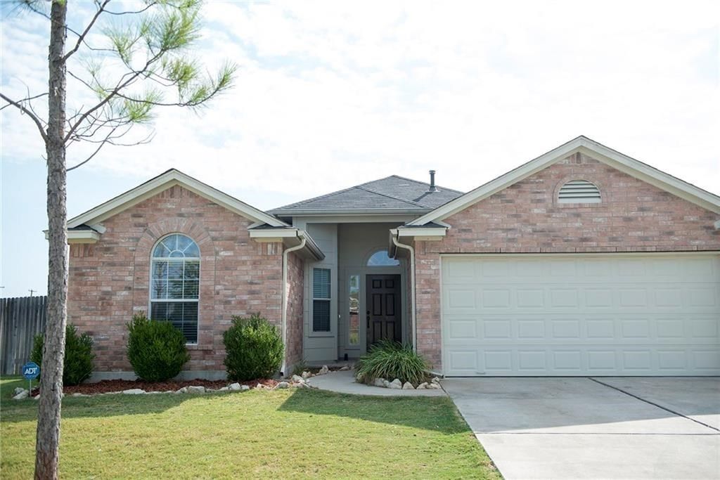 100 Lightfoot Court, Hutto