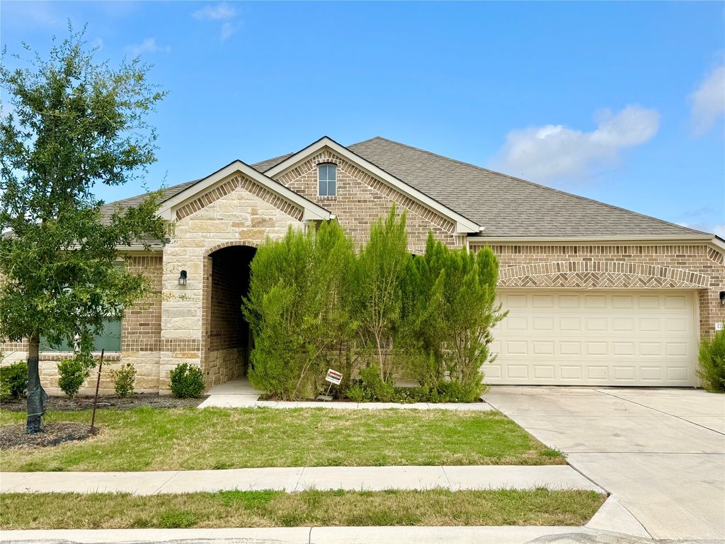17712 Gilberto Drive, Pflugerville
