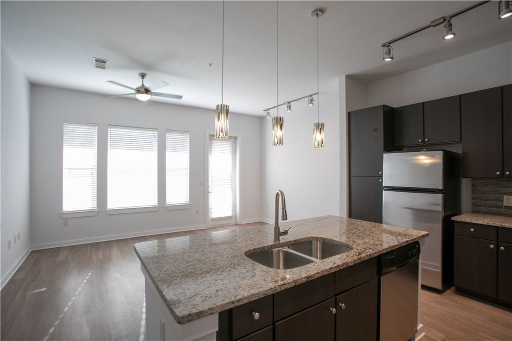 1900 Barton Springs Road 1040, Austin