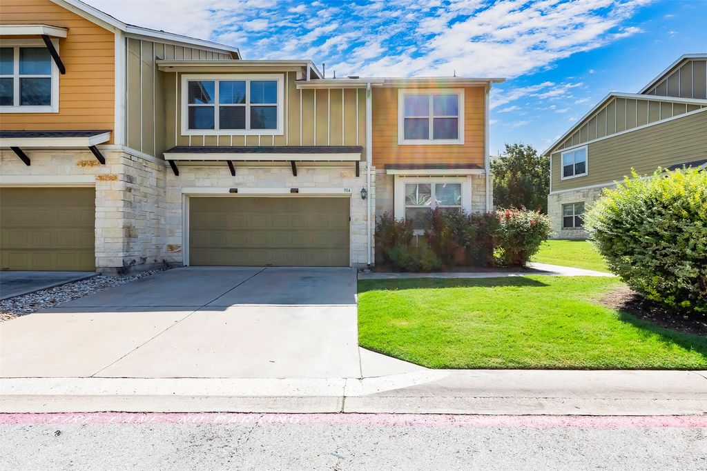 1620 Bryant Drive 904, Round Rock