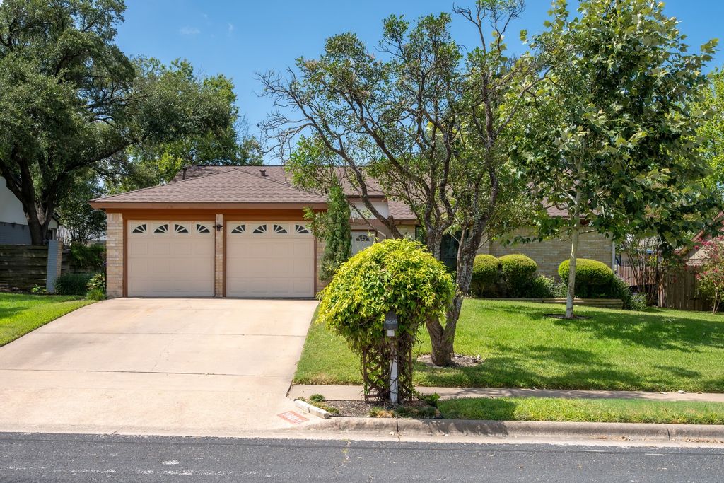 11826 Carshalton Drive, Austin