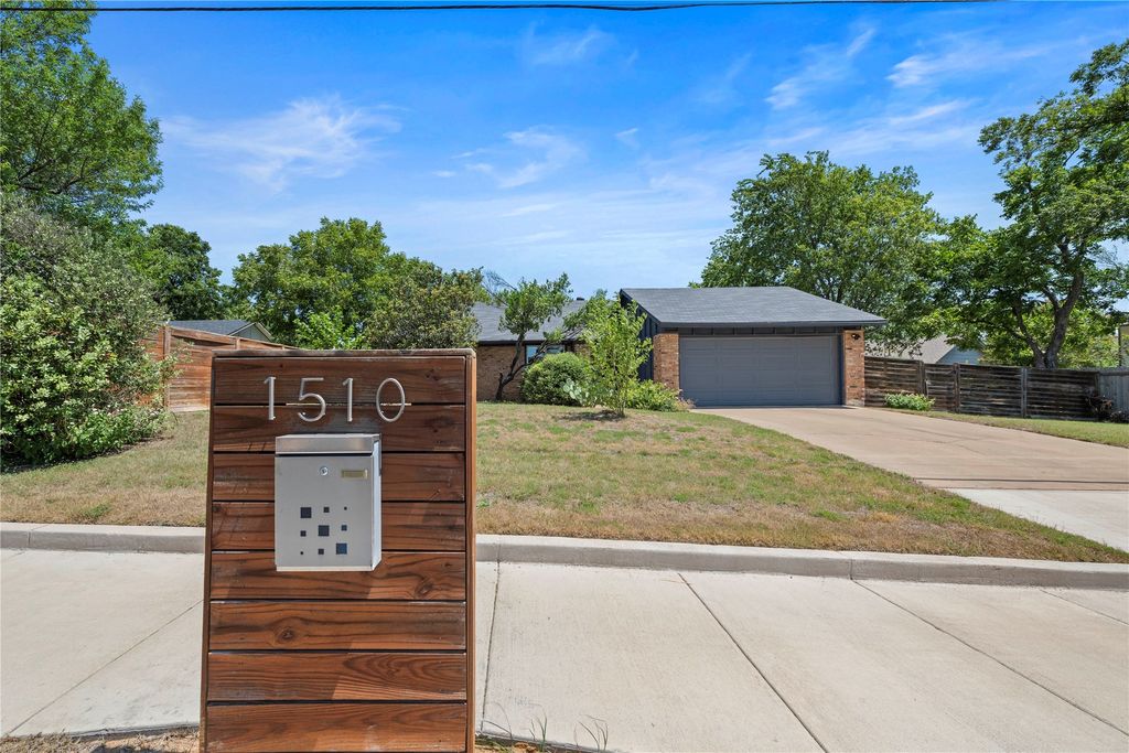 1510 Coronado Hills Drive, Austin