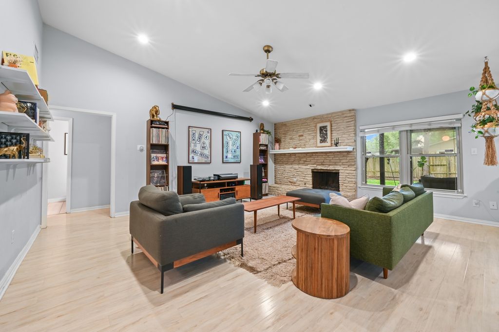2509 Redleaf Lane A, Austin