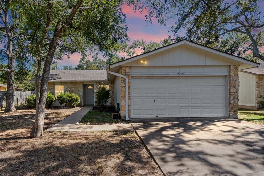 11303 Prairie Dog Trail, Austin