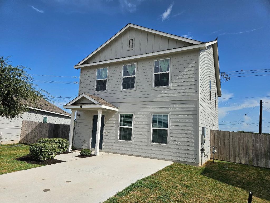 17721 Somerville Court, Elgin