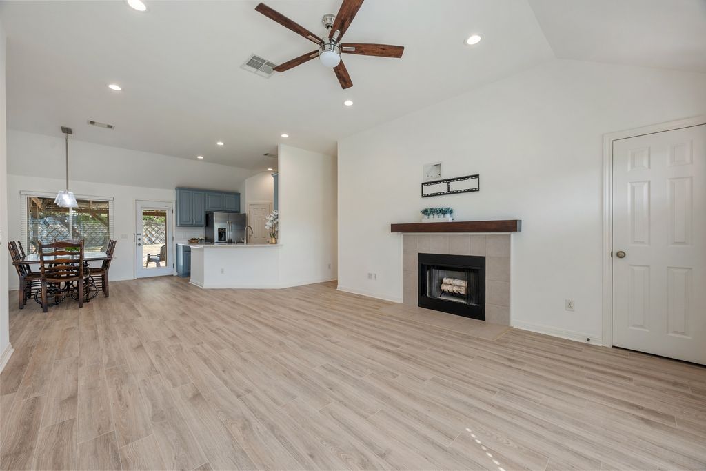 10114 Janet Loop, Dripping Springs