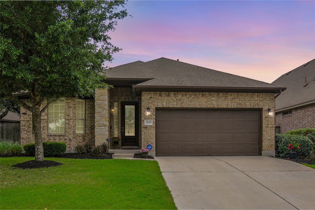 2228 Hilltop Climb Drive, Leander
