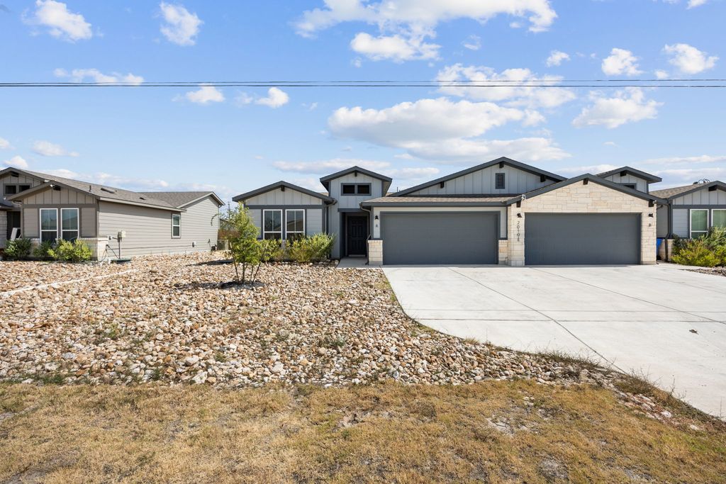 20104 Travis Drive A, Lago Vista