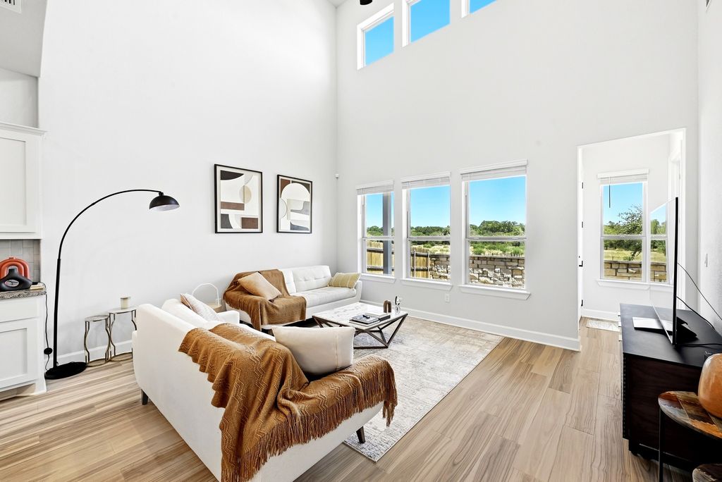 2702 Sebring Circle, Austin