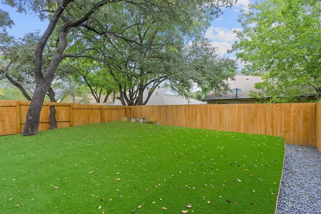 1900 Albury Cove D, Austin