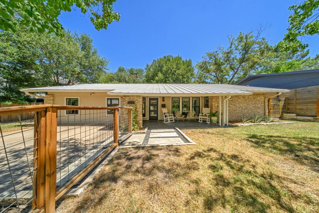 2215 Alta Vista Avenue, Austin