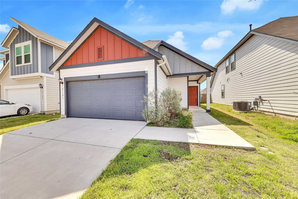12121 Cimaizon Drive, Austin