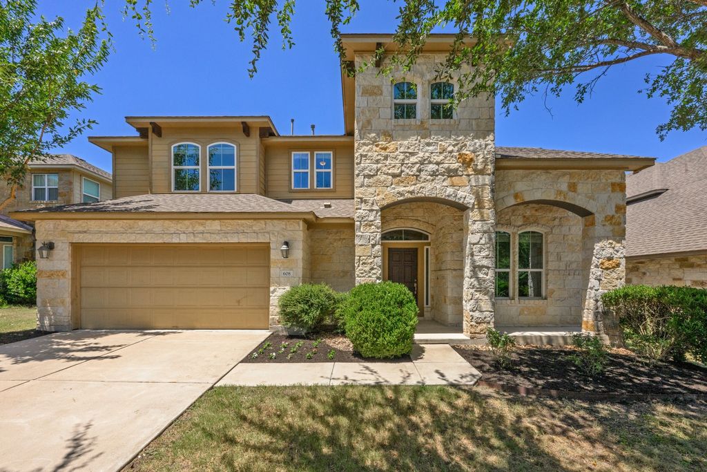 608 Royal Burgess Drive A, Round Rock