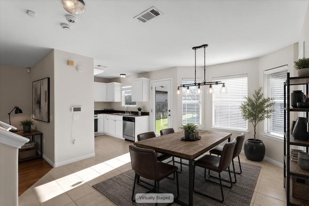6001 Perlita, Austin