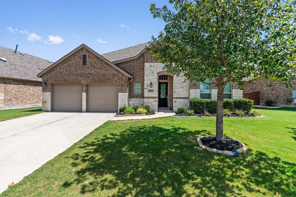 404 Miracle Rose Way, Liberty Hill