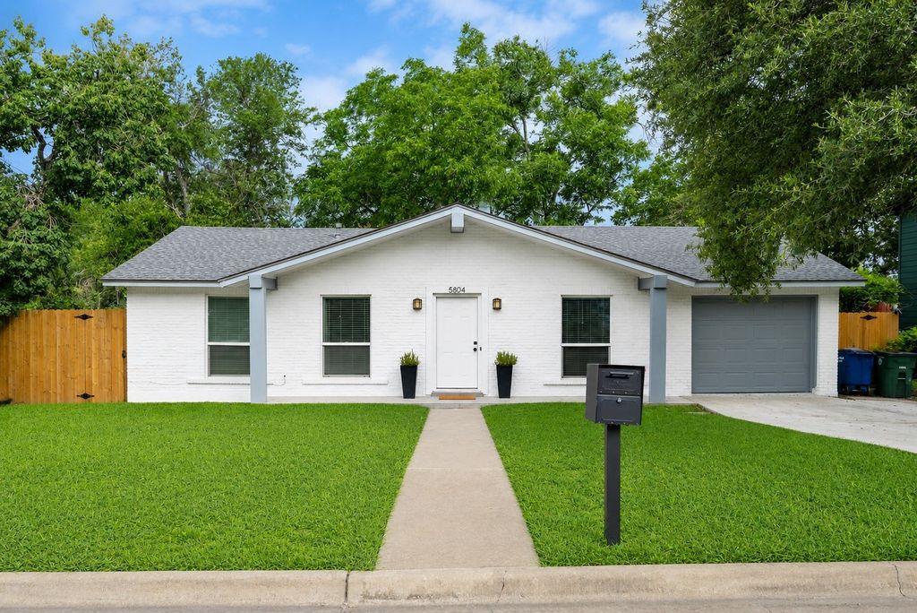5804 Gloucester Lane, Austin