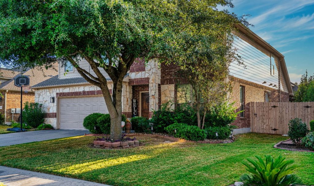 1032 Dyer Crossing Way, Round Rock