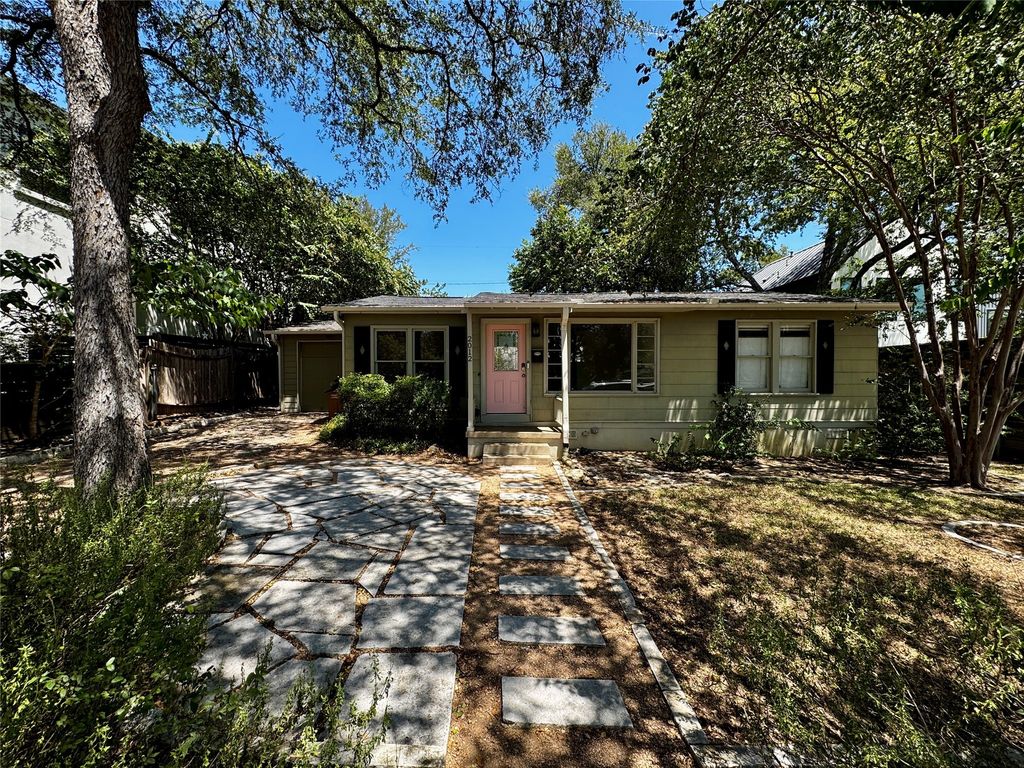 2012 De Verne Street, Austin