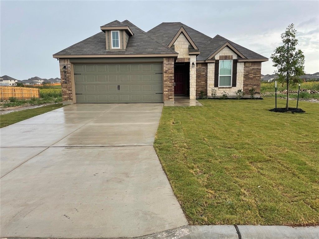 806 Hollyhock Drive, Temple