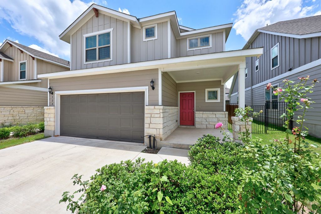 124-a Banyon Drive, Liberty Hill