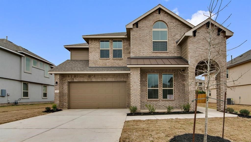 1024 Peregrine Way, Leander