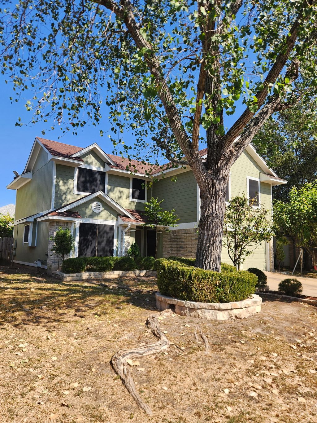 12337 Yarmont Way, Austin