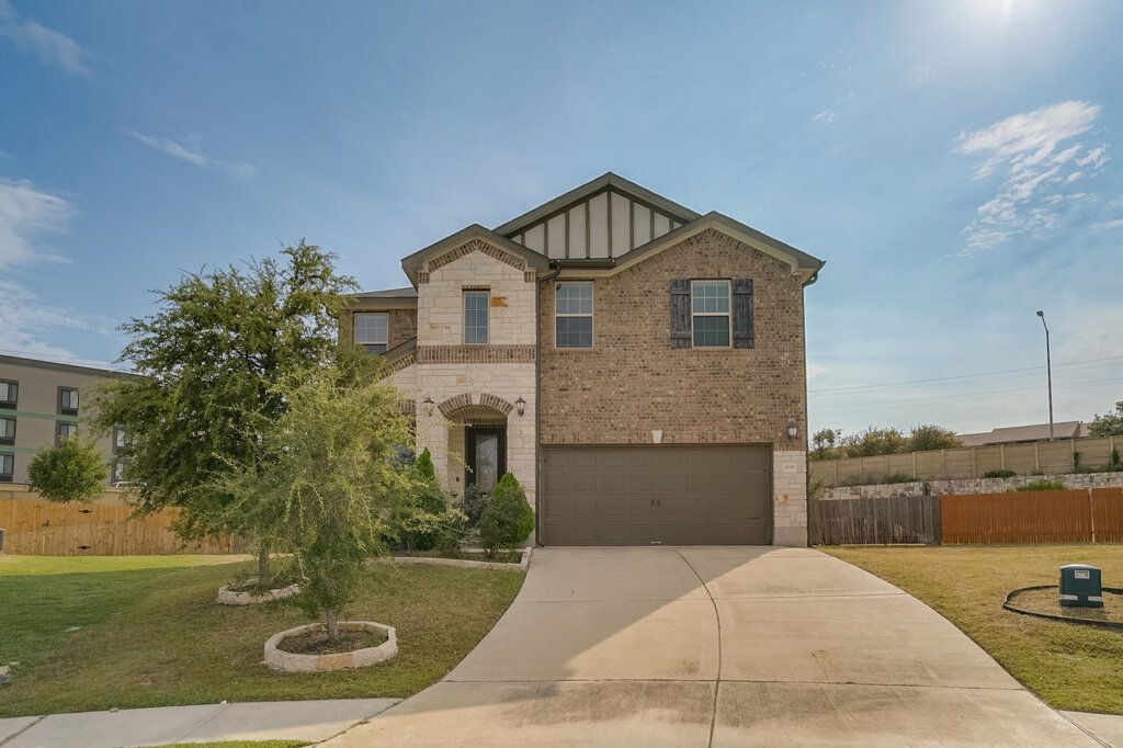 2040 Hat Bender Loop, Round Rock