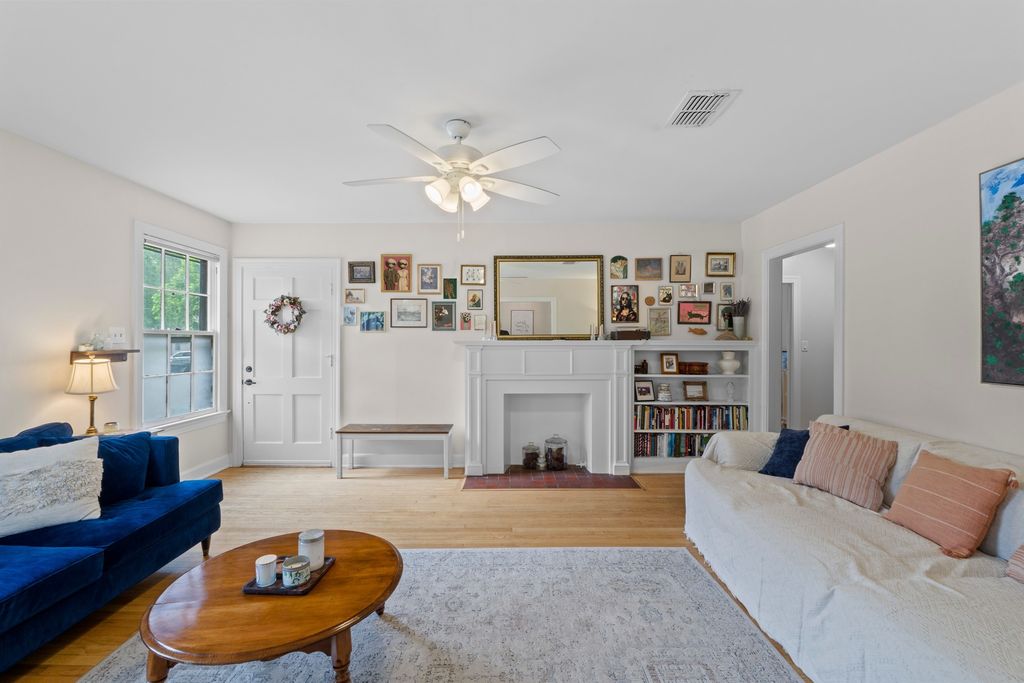 3206 Kerbey Lane, Austin