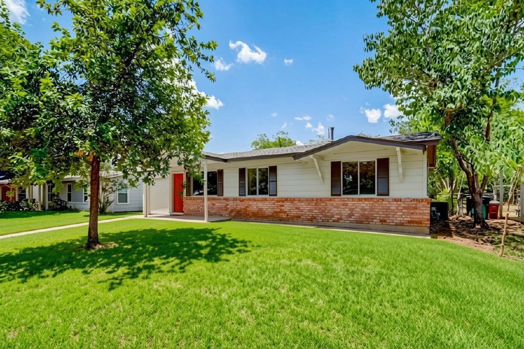 4908 Gladeview Drive, Austin