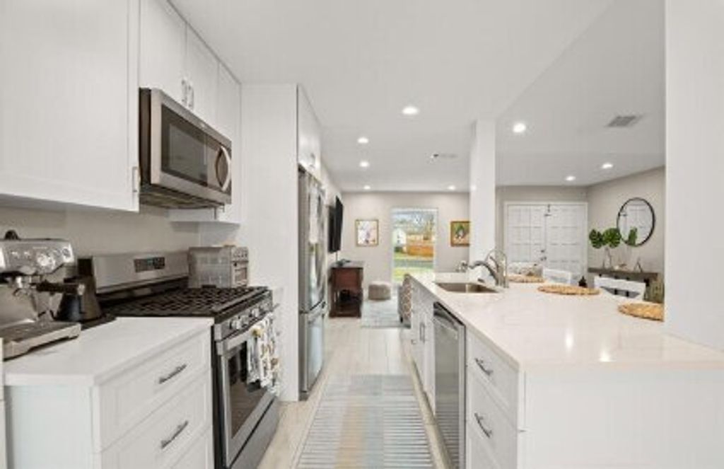 11915 Wander Lane, Austin