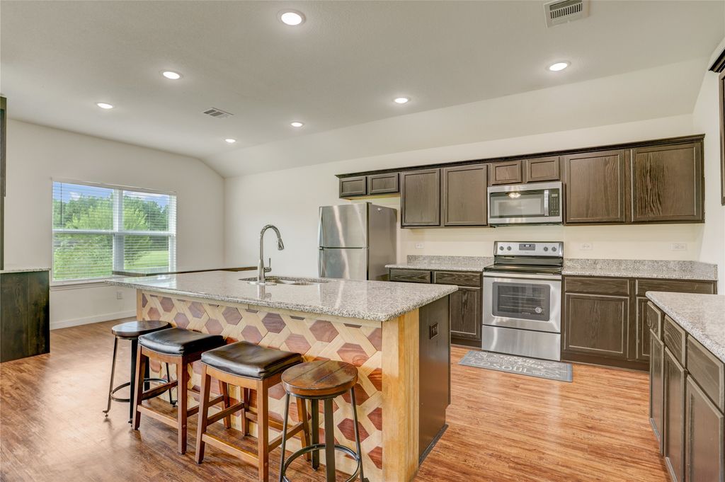 503 Road 5138 Road, Cleveland