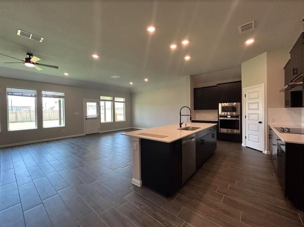 303 Bear Oak Street, Hutto