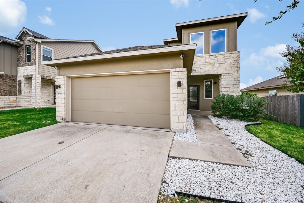 16309 Fetching Avenue, Manor