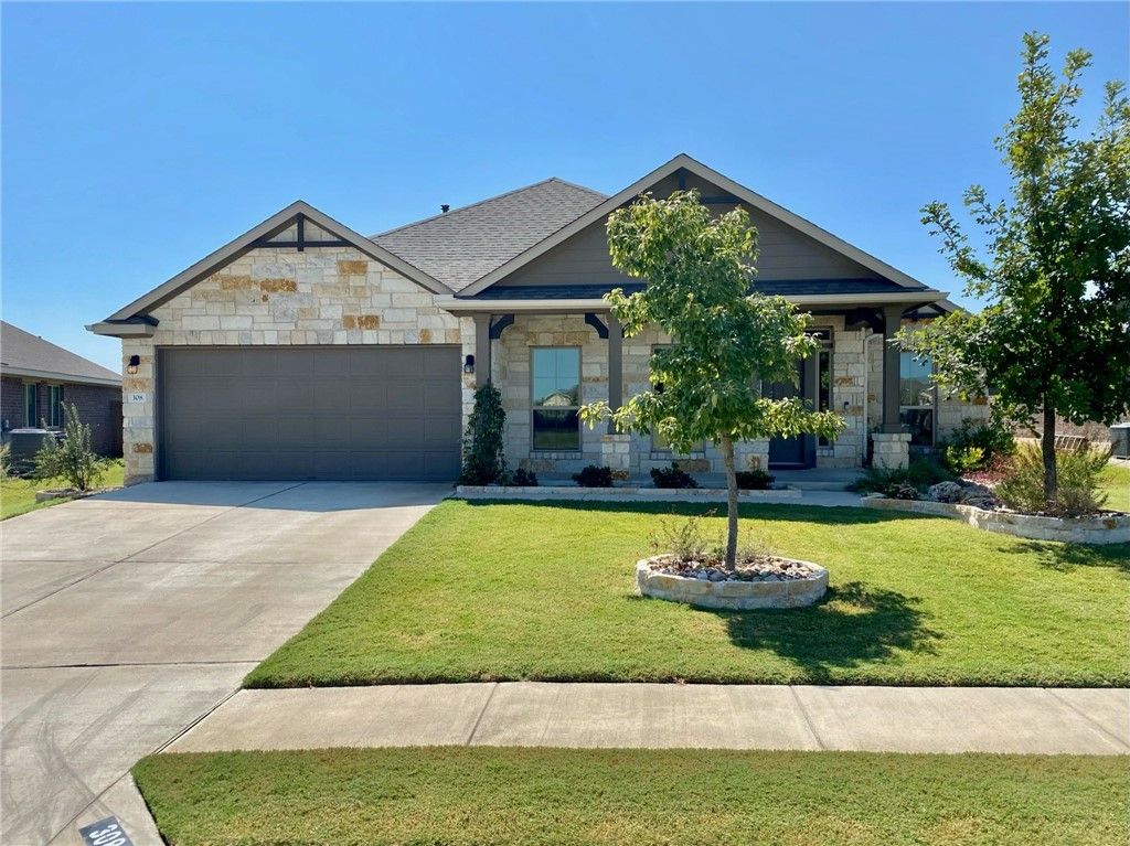308 Chalk Knob Manor, Leander