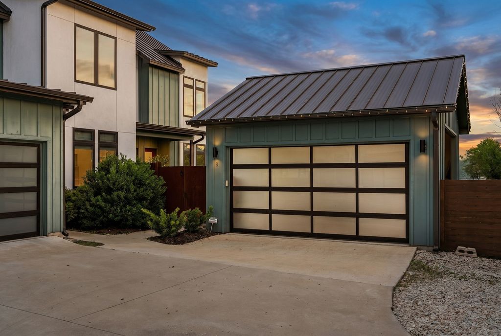 2103 Greenwood Avenue Building 1, Unit B, Austin
