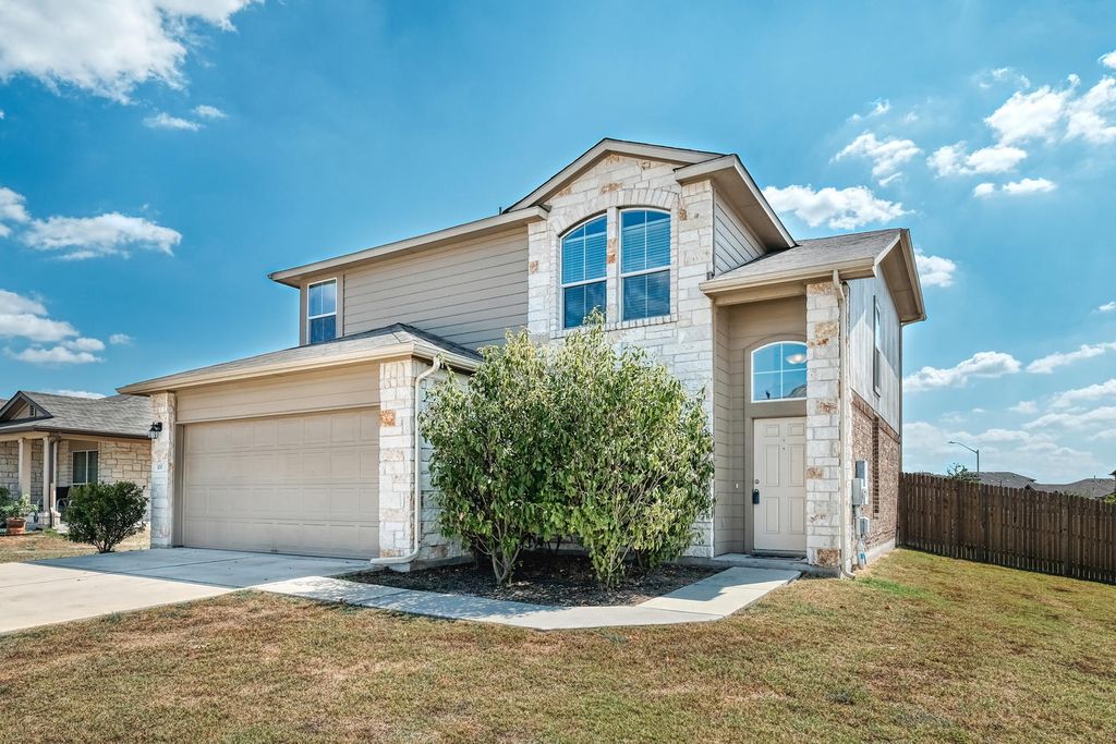 100 Northern Flicker Street, Kyle