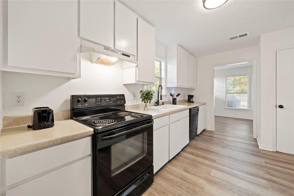 2509 Quarry Road A, Austin
