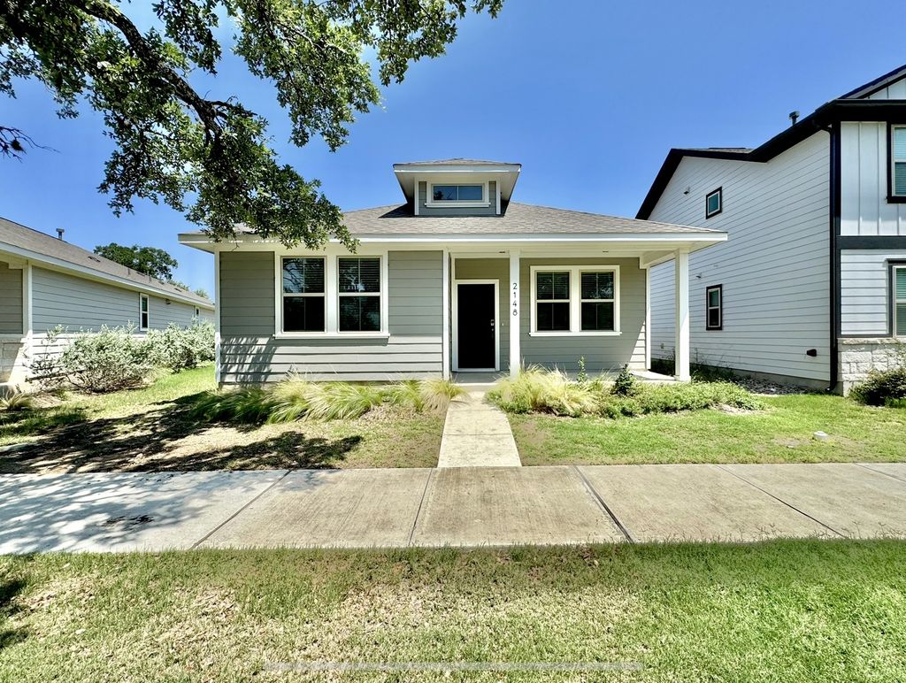 2148 Pecan Island Drive, Leander