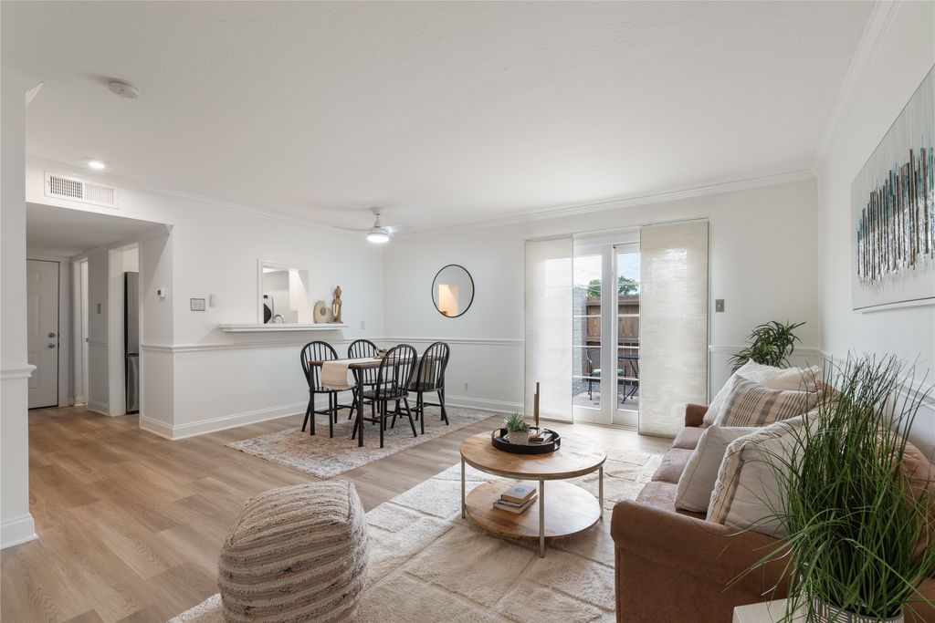 2122 Hancock Drive 103, Austin