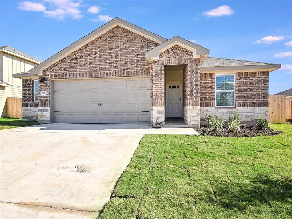 112 Capella Way, Hutto
